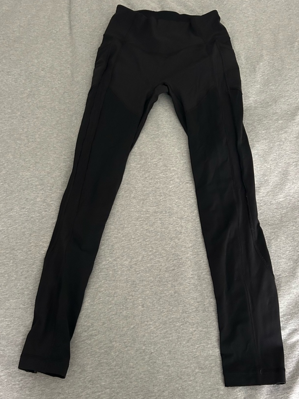 Lululemon leggings size 6